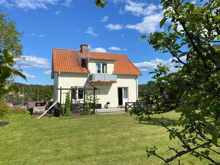 Ferienhaus für 6 Personen, mit Terrasse und Garten sowie Seeblick und Ausblick in Bengtsfors