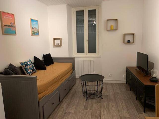 Appartement entier, One-Bedroom Apartment in Auray, Côte des Mégalithes