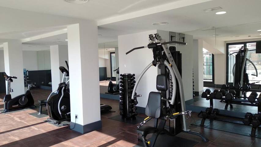 Hôtel pour 10 personnes, avec terrasse à Lleida - 3