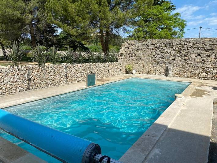Appartement de vacances pour 3 personnes, avec Terrasse et Jardin ainsi que Piscine et Vue