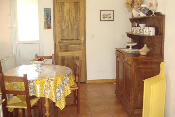 Location de vacances pour 4 personnes, avec Terrasse ainsi que Jardin et Vue à Fozières - 3