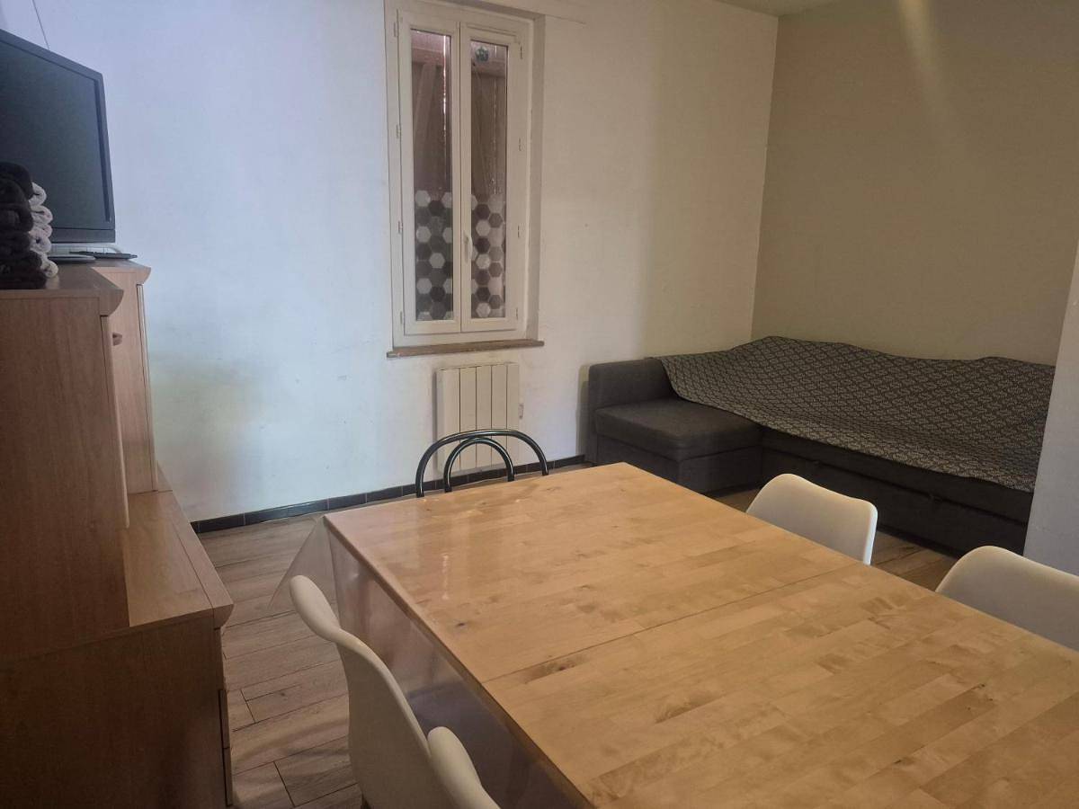 Maison de ville à 10 min du Pal in Dompierre-sur-Besbre, Allier