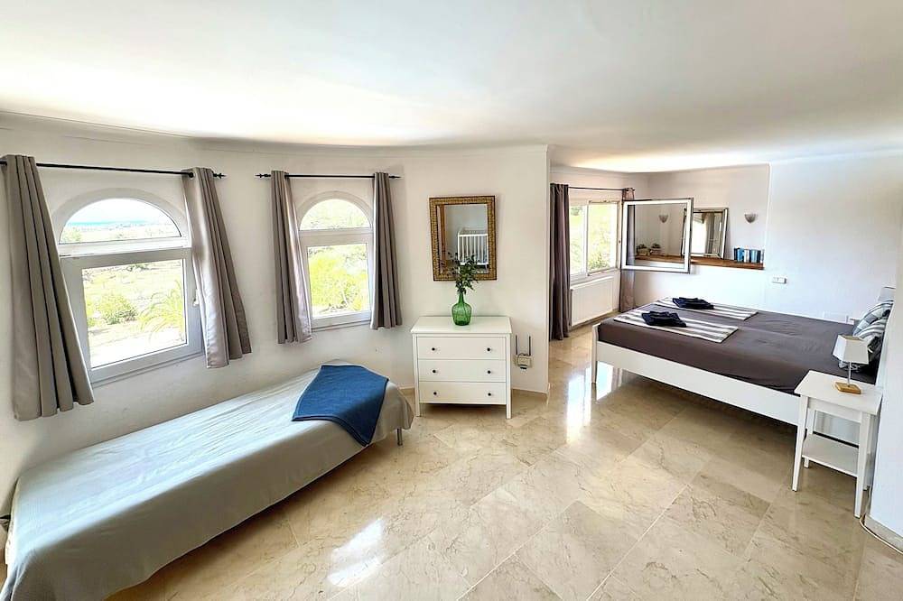 Espaciosa y tranquila casa con vistas al mar in Colònia de Sant Jordi, Ses Salines