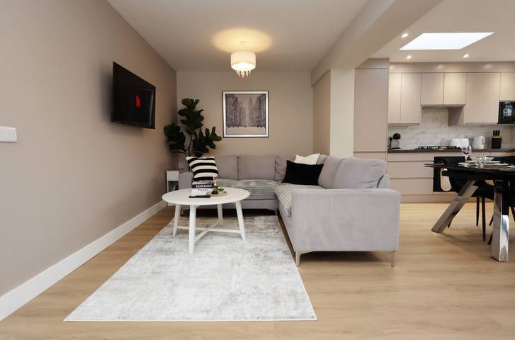 Holiday home for 15 people, with pets - 1