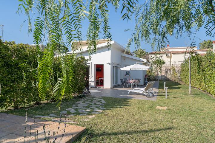 Villa per 4 persone, con Giardino a Siracusa