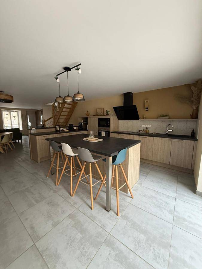 Location de vacances pour 6 personnes, avec terrasse à Stenay - 4