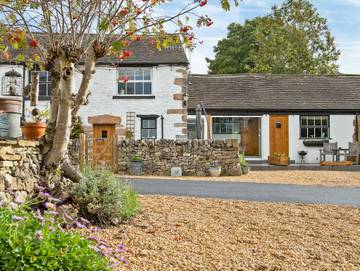 Holiday Rental for 6 People in Buxton, Peak District, Photo 1