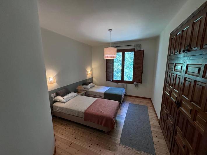 Casa rural para 12 personas, con Balcón y Jacuzzi además de Terraza y Jardín en Parque natural del Montseny - 2