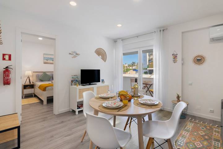 Appartement de vacances pour 3 personnes, avec bassin pour enfant et balcon