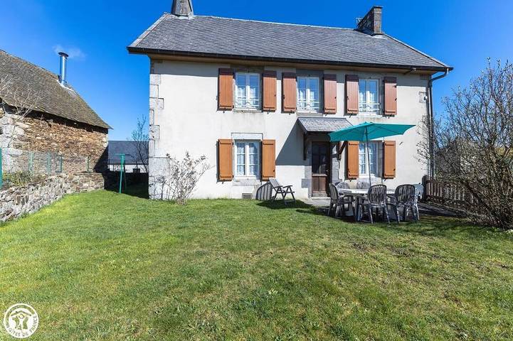 Location de vacances pour 6 personnes, avec jardin dans Tortebesse