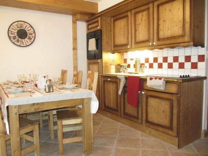 Apartamento entero, Apartamento para 6 personas, 3 habitaciones, piscina, Crest-Voland in Cohennoz, Albertville region