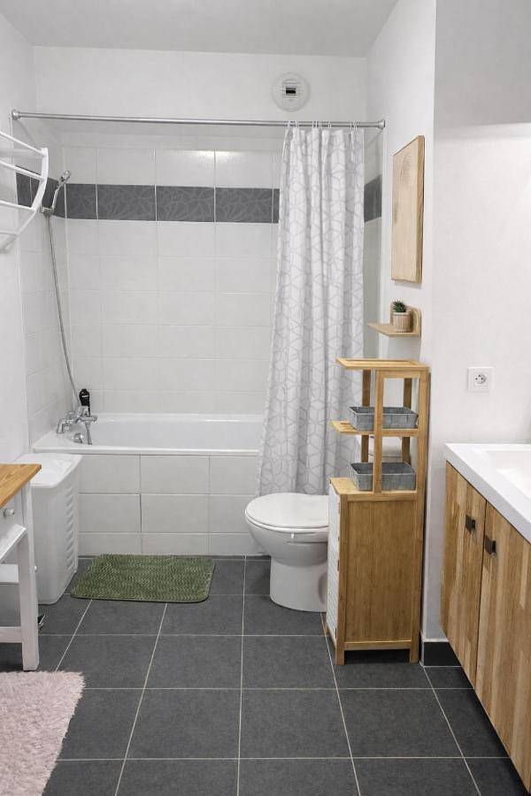 Gîte pour 4 personnes, avec balcon et vue à Ferrières-en-Brie - 2