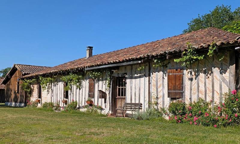 Location de vacances pour 6 personnes, avec vue et jardin à Ychoux