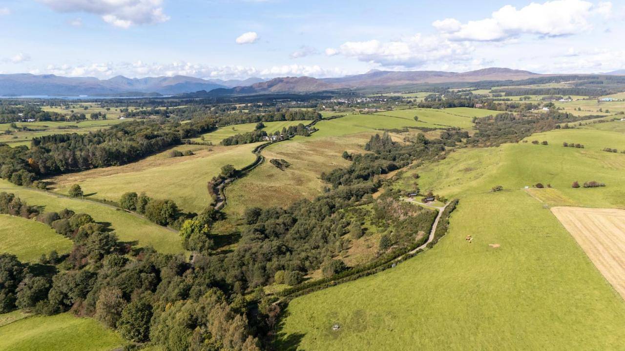 Entire apartment, One-Bedroom Apartment in Loch Lomond, Stirling region