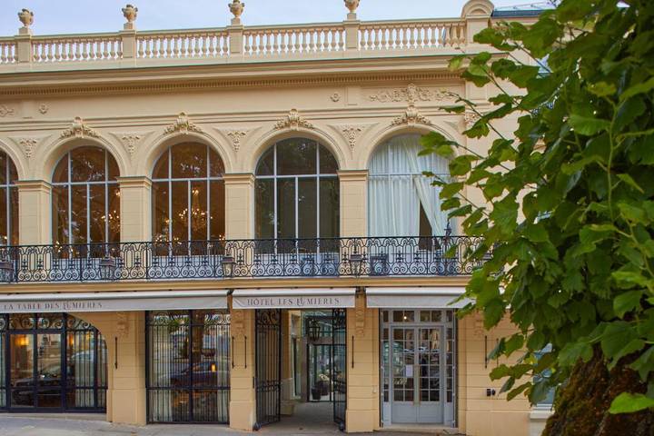 Hotel für 3 Personen, mit Sauna und Garten in Versailles - 3