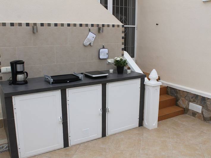 Villa pour 4 personnes, avec terrasse ainsi que jardin et piscine à Rojales - 4