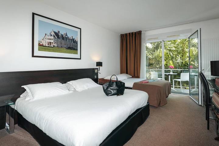 Location de vacances pour 2 personnes, avec sauna et jardin à Carquefou - 2