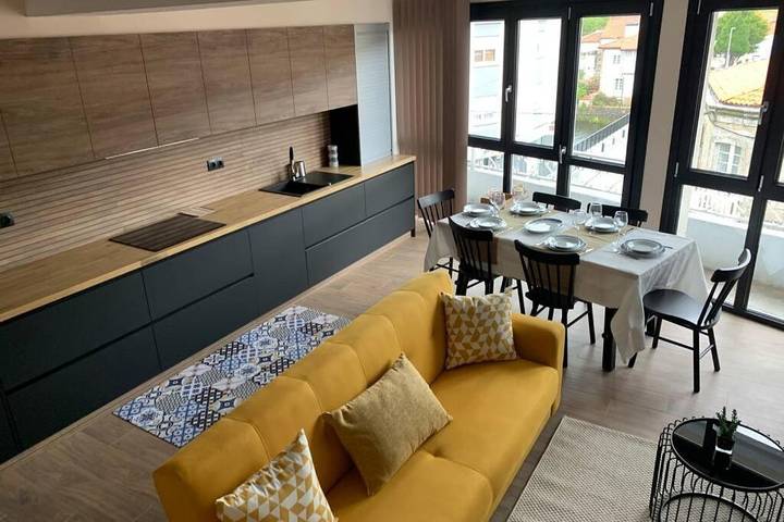 Apartamento para 7 personas, con Balcón además de Terraza y Vistas en Camariñas