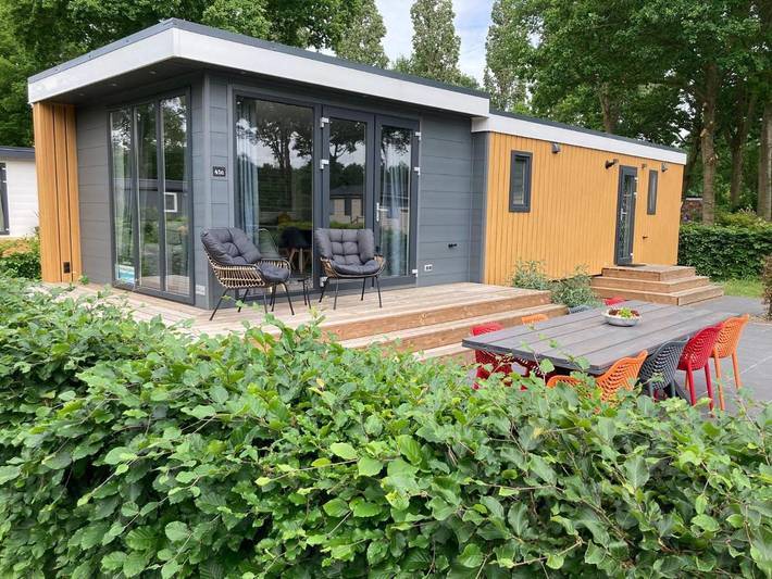 Appartement voor 6 personen, with kinderzwembad and tuin as well as zwembad in Hardenberg