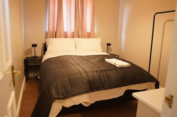 Villa für 14 Personen, mit Whirlpool und Garten in London - 2