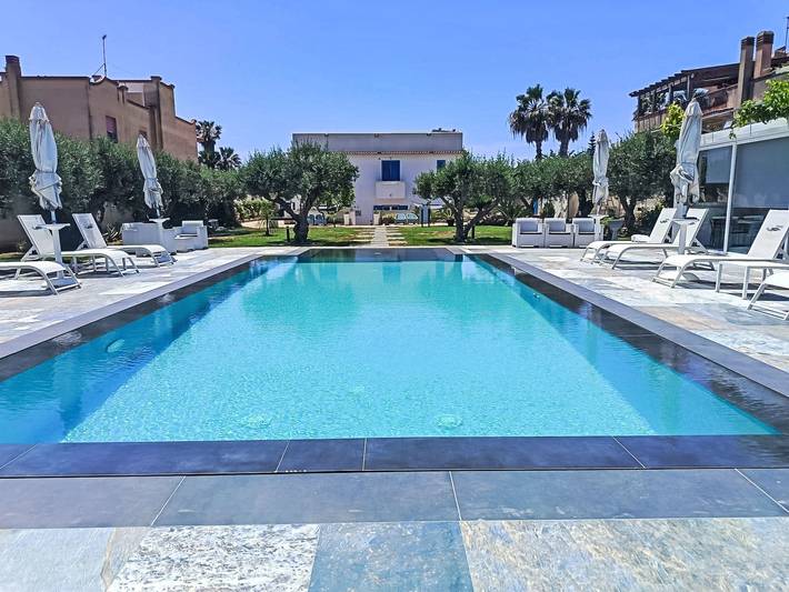 Apartamento de vacaciones para 2 personas, con jardín y piscina - 1