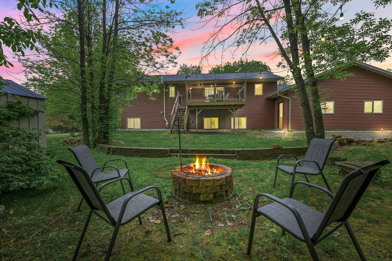 Apartamento entero, Woodland Escape - Upper Suite in Condado de Marathon