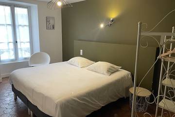 Appartement De Vacances pour 5 Personnes dans Auxerre, Région d'Auxerre, Photo 1