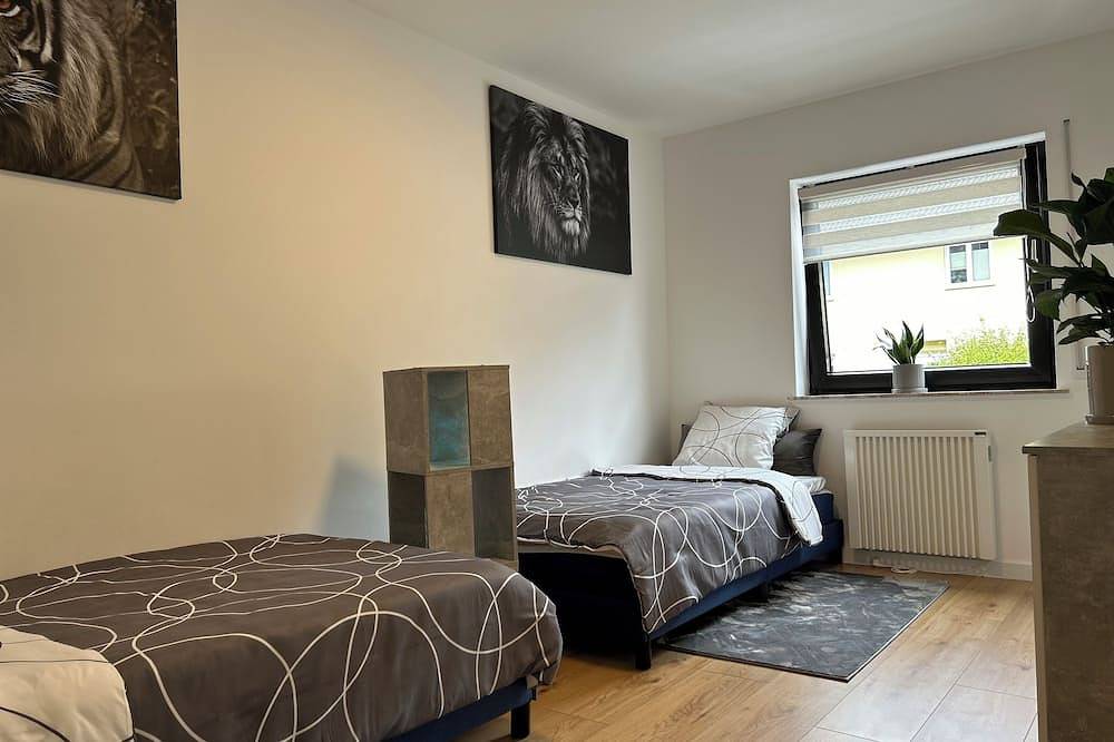Geheel appartement, Green View Apartment in fantastic Trier - 2 bed rooms with 3 beds. + Wifi in Trier, Moseleifel