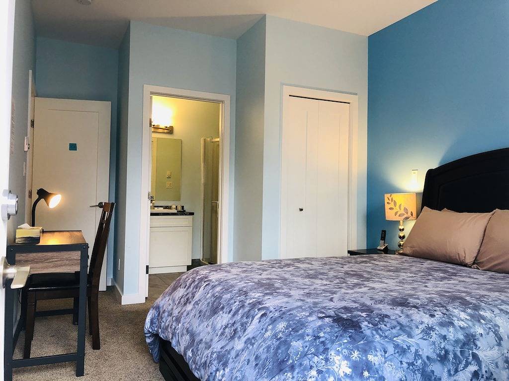 Dt Whitehorse Deluxe Condo in Whitehorse, Yukon