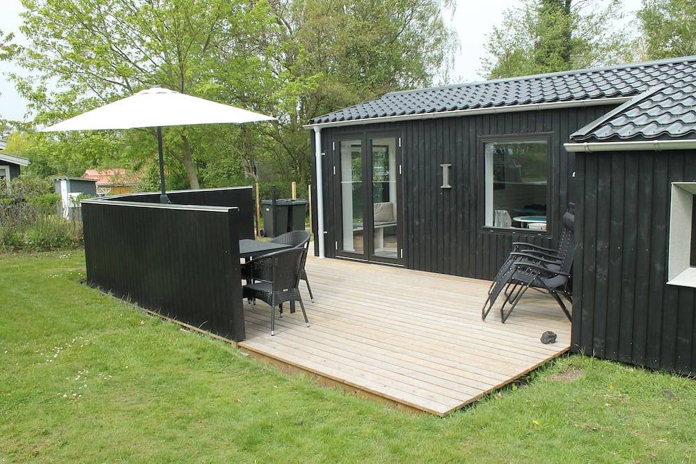 Gezellig huis met groot terras in Råbylille Strand, Zweedse Oostzee
