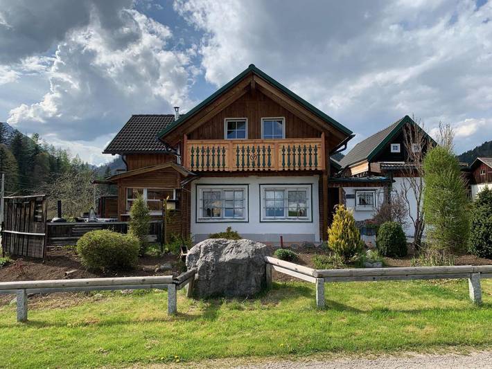 Ferienhaus für 8 Personen, mit Garten in Ausseerland