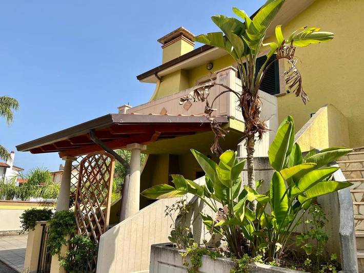 Casa vacanza per 8 persone, con Balcone e Terrazza nonché Panorama a Oliveri