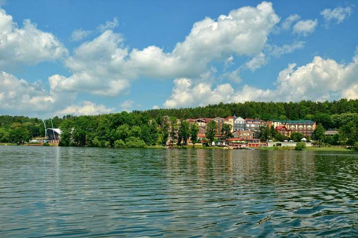 Hotel für 4 Personen, mit Whirlpool und Terrasse sowie Garten und Sauna in Sensburg