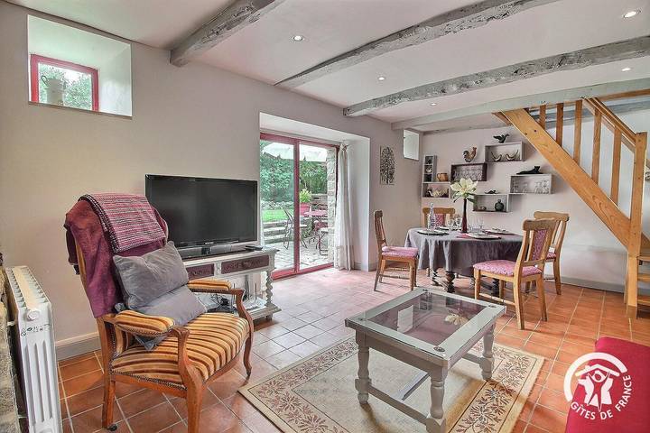 Gîte pour 3 personnes, avec terrasse et jardin, animaux acceptés à Goudelin - 4