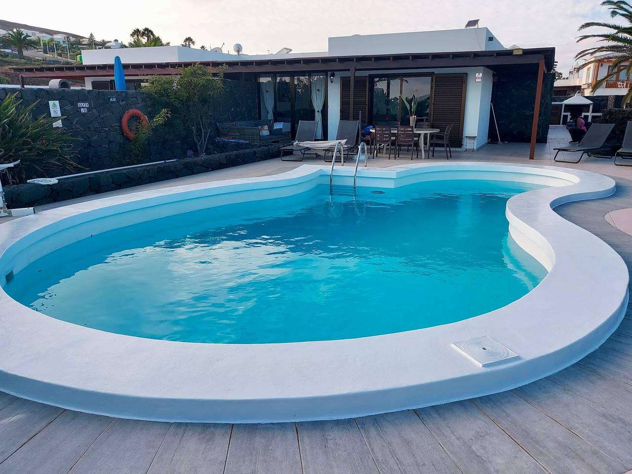 Casa vacanze "Villa Fernando" con vista sul mare, piscina privata e Wi-Fi in Playa Blanca, Yaiza