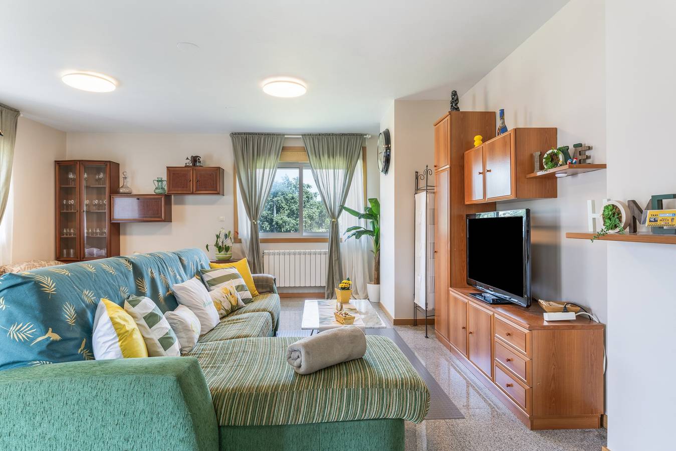 Ferienhaus 'Os Cabaleiros' mit Bergblick, privater Terrasse und Wlan in Mos, Pontevedra Provinz