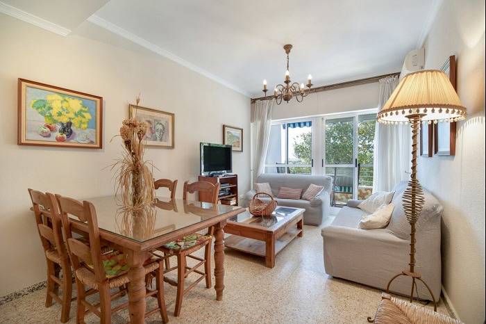Ganze Ferienwohnung, Ferienwohnung für 6 Personen mit Balkon in Playa de la Costilla (Rota), Rota
