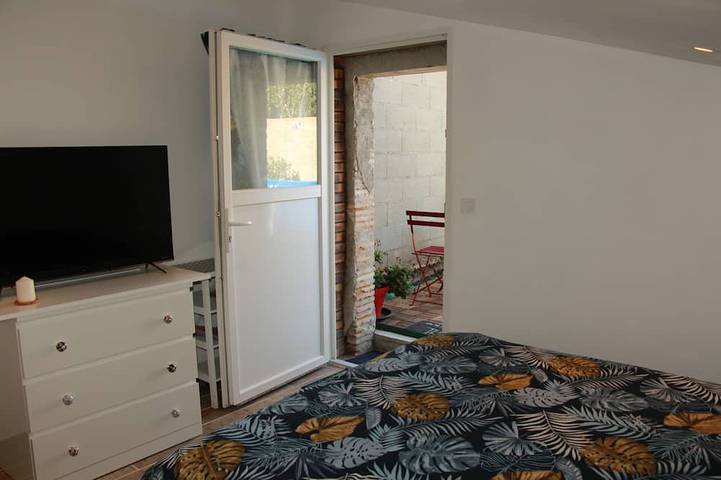 Location de vacances pour 2 personnes, avec terrasse et jardin à Château-Renault - 4