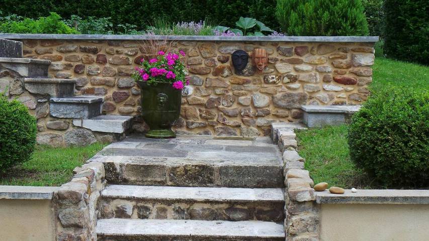 Chambre d’hôte pour 2 personnes, avec terrasse ainsi que jardin et vue
