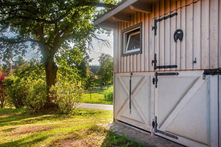 Holiday Home 'Liebevoll restauriertes Bauernhaus' with Private Terrace, Garden and Wi-Fi in Heilsbronn in Heilsbronn, Romantische Straße