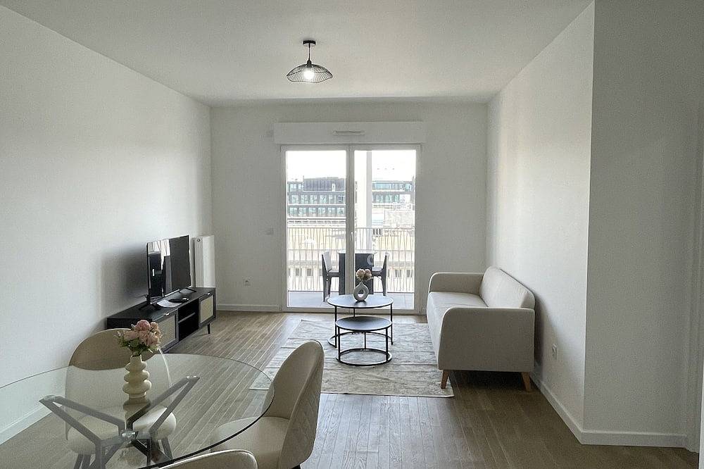 Appartement De Vacances pour 4 Personnes dans Clichy, Hauts-de-Seine
