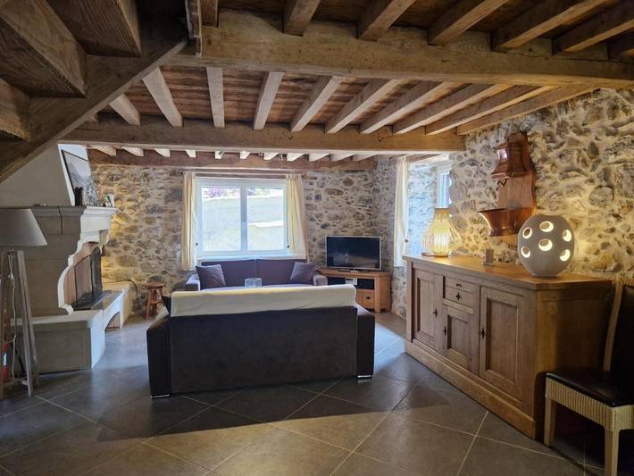 Location de vacances pour 6 personnes, avec Terrasse ainsi que Jardin et Vue à Lourdios-Ichère