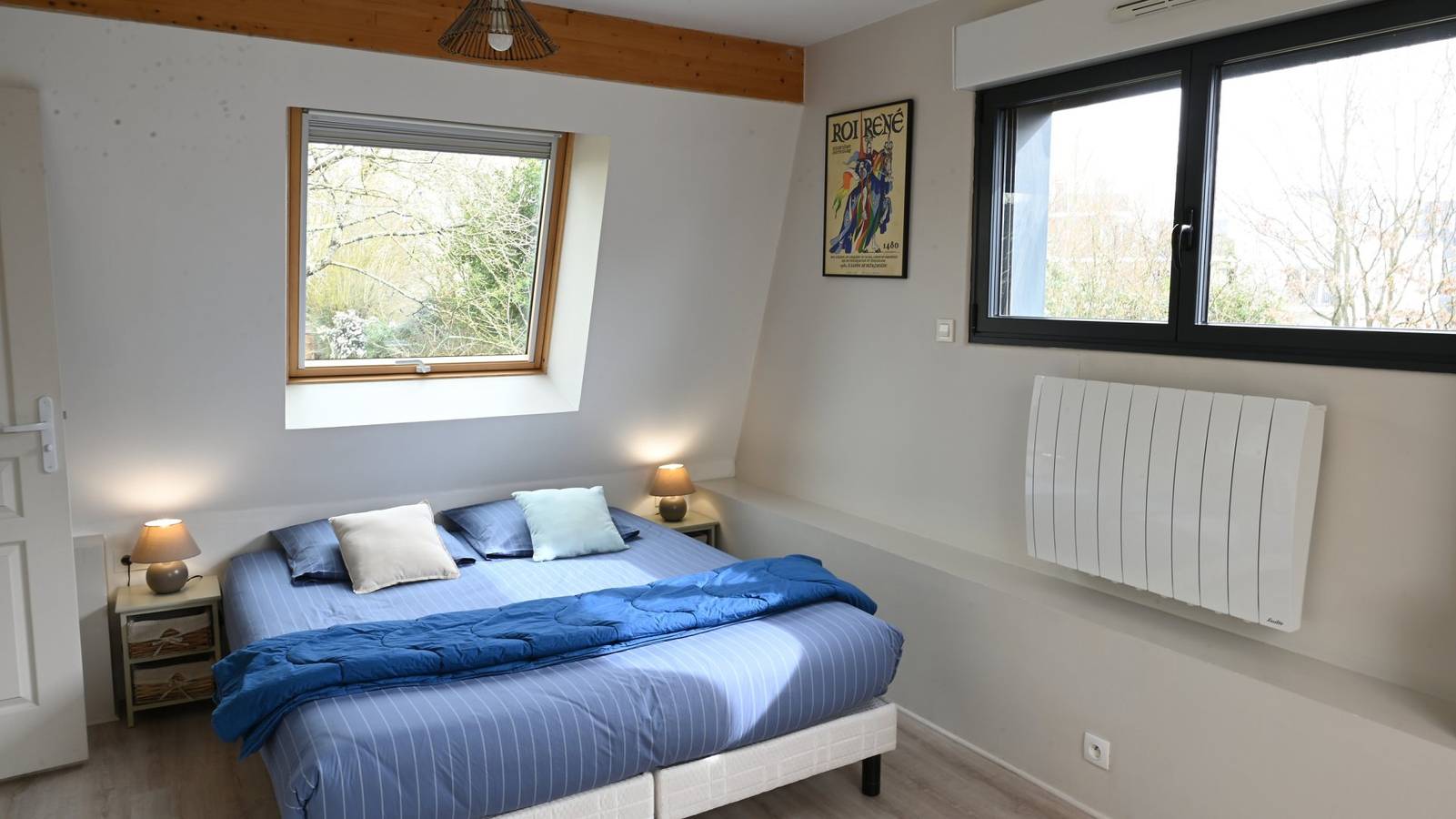 Chambres d'hôtes La Petite Charnasserie - Chambre Mayenne in Angers, Région d'Angers