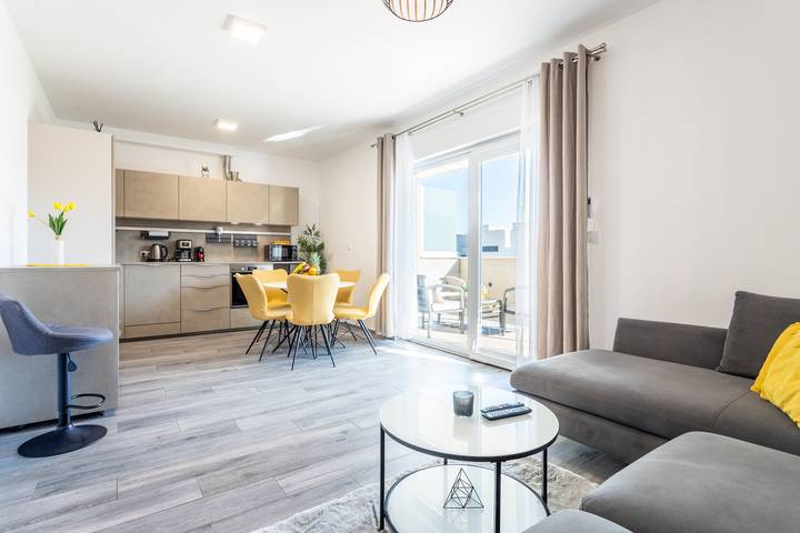 Ferienwohnung für 8 Personen, mit Whirlpool, kinderfreundlich in Split - 4