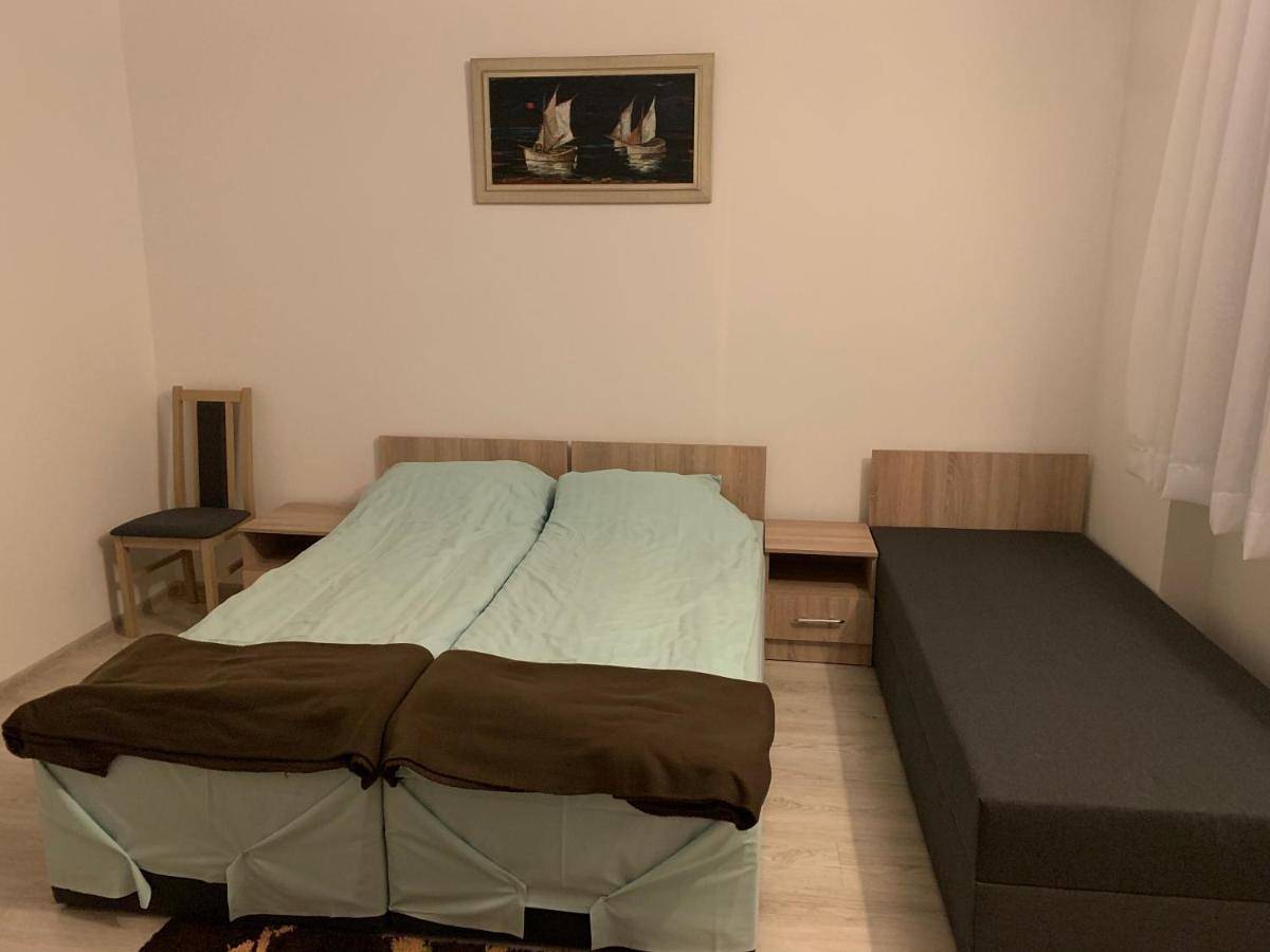 Ganze Ferienwohnung, Dom Wczasowy Portowa Przystań 150m od plaży in Mrzeżyno, Powiat gryficki
