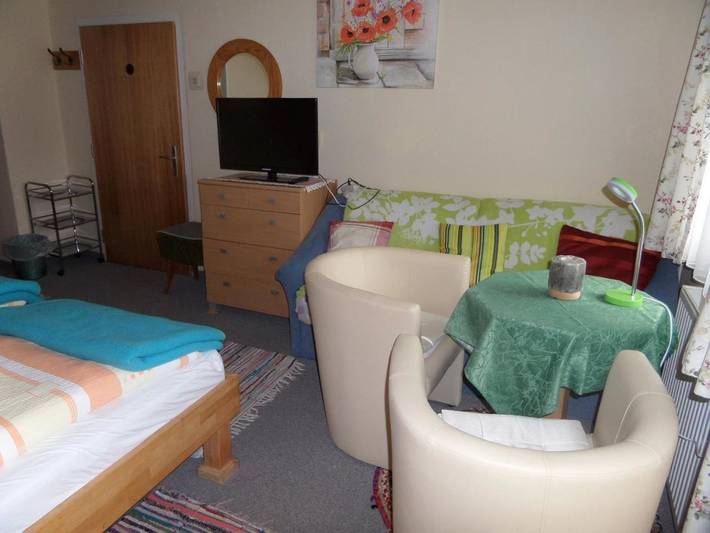 Chambre d’hôte pour 3 personnes, avec Balcon et Jardin ainsi que Sauna et Vue à Ramsau am Dachstein - 4