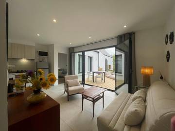 Location de vacances pour 2 personnes, avec terrasse à Bono