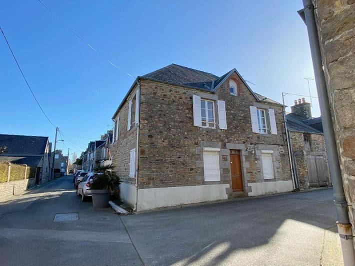 Location de vacances pour 4 personnes, adapté aux familles à Genêts - 2