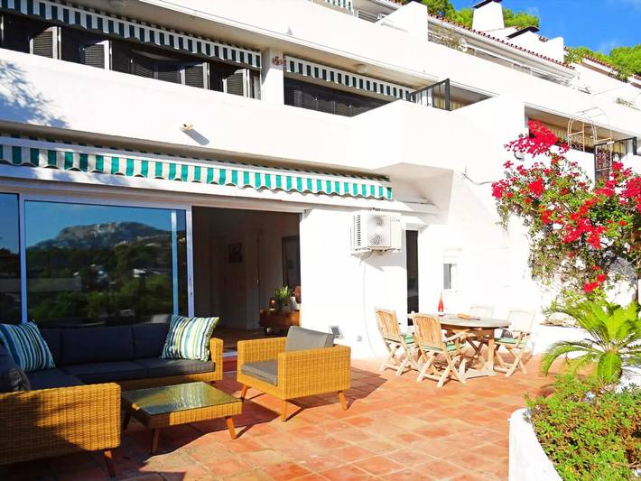 Ferienwohnung für 2 Personen, mit Terrasse und Pool