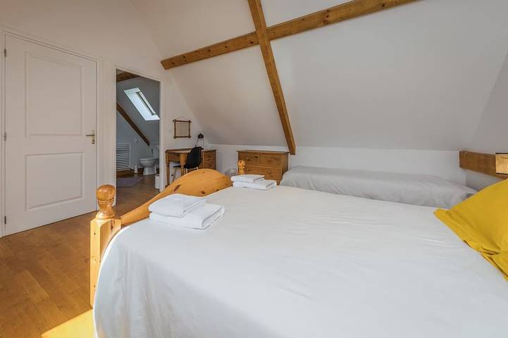 Location de vacances pour 8 personnes, avec jardin et terrasse à Reilhaguet - 3